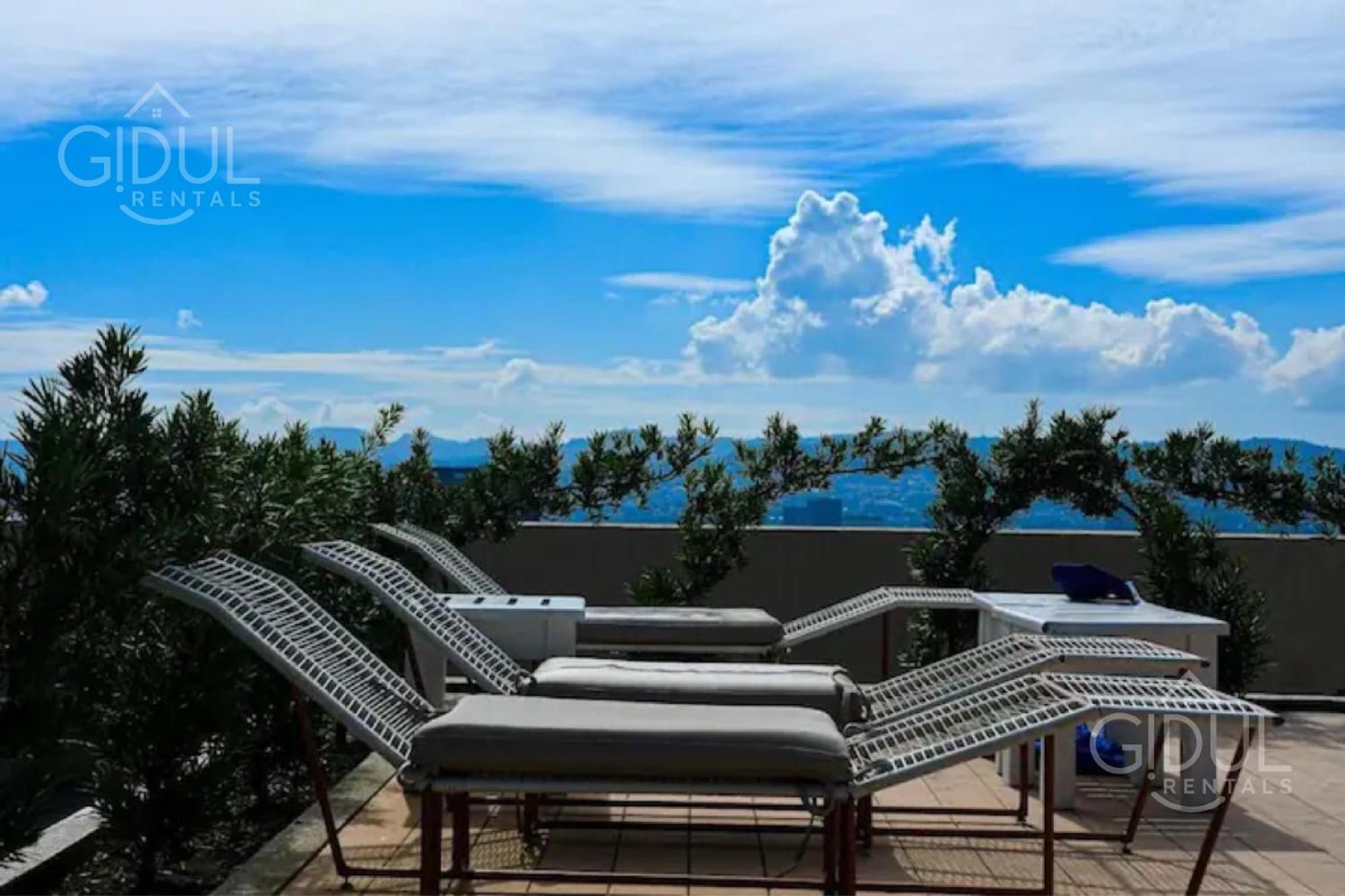 Infinity Pool San Salvador